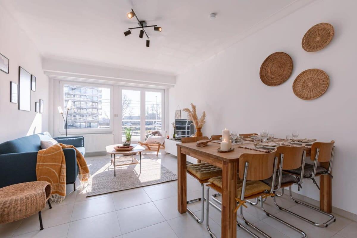 Huswell - Lovely, Sunny Flat Just Near The Beach And The Sea Остенде Экстерьер фото