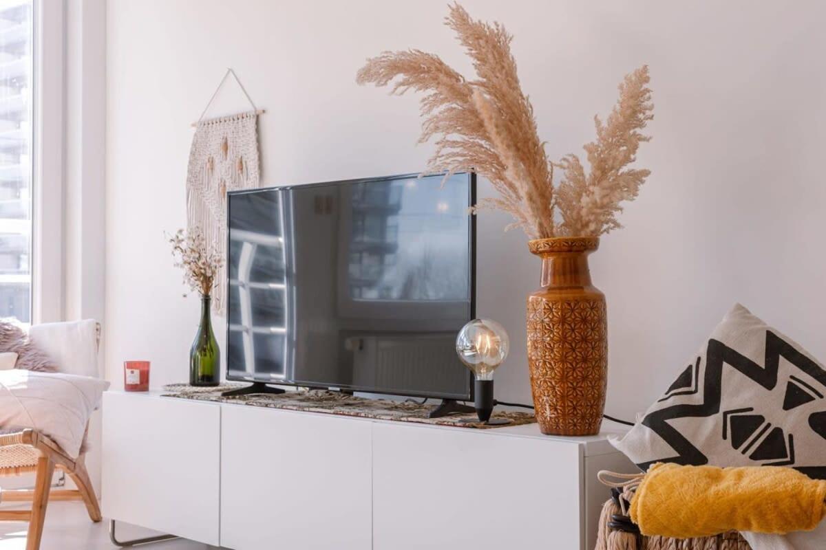 Huswell - Lovely, Sunny Flat Just Near The Beach And The Sea Остенде Экстерьер фото